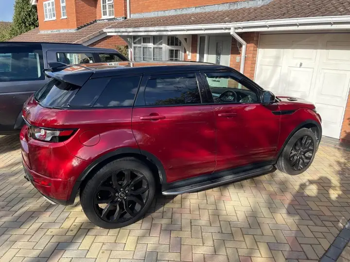 Land Rover Range Rover Evoque 2013 photo 2