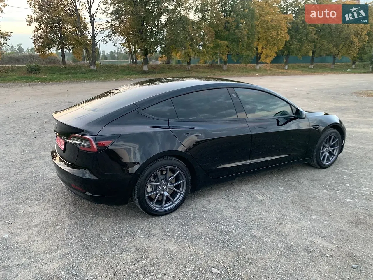 Tesla Model 3 2022 photo 5