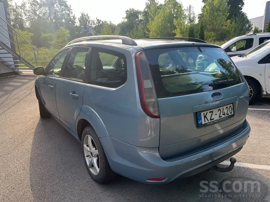Ford Focus 2008 photo 2