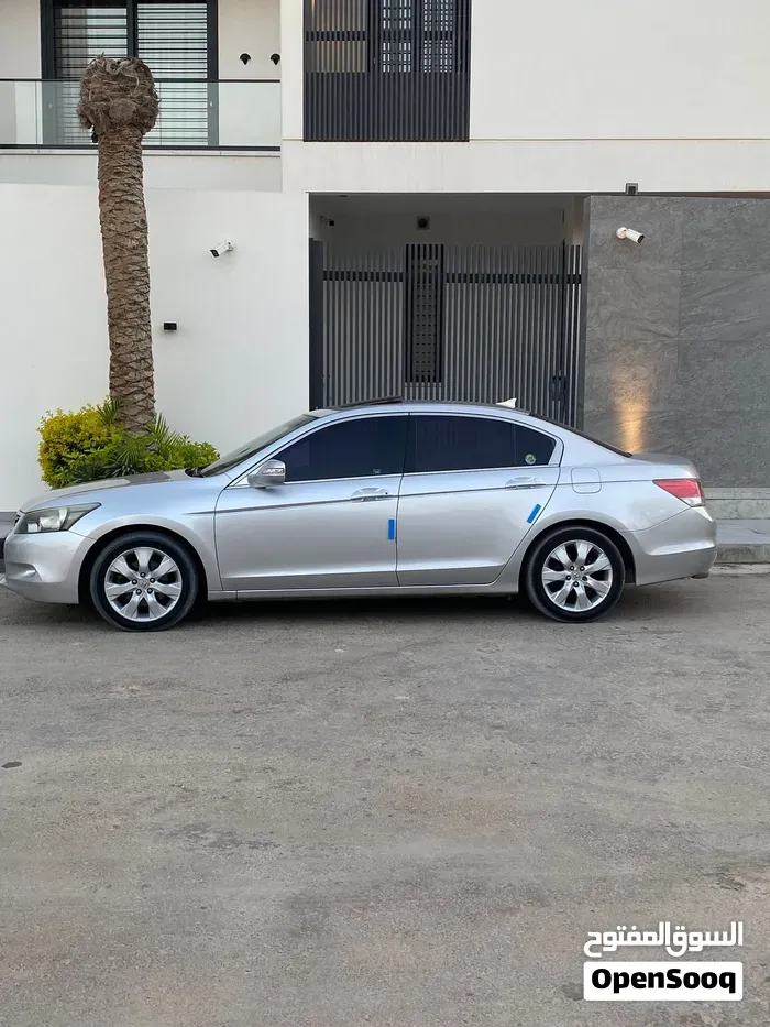 Honda Accord 2010 photo 4