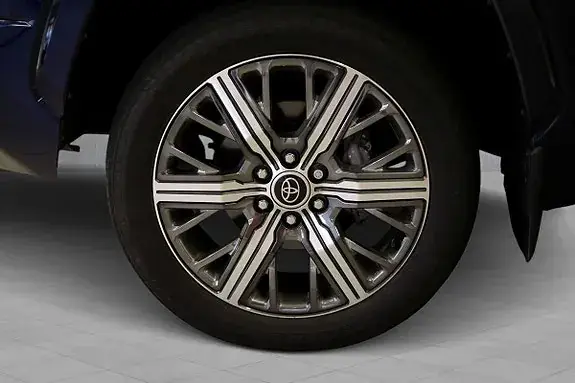 Toyota Tundra 2022 photo 3