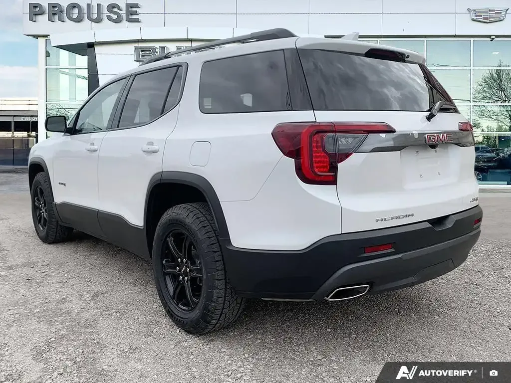 GMC Acadia 2023 photo 4