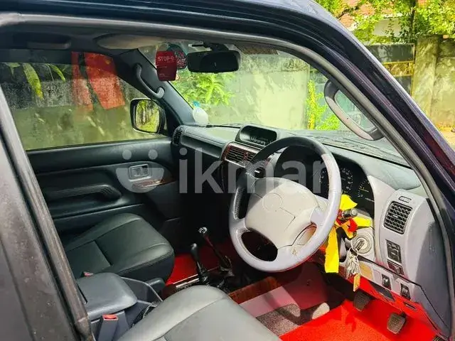 Toyota Land Cruiser Prado 1997 photo 4