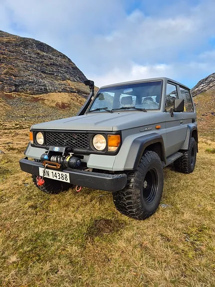 Toyota Land Cruiser 1985 photo 4