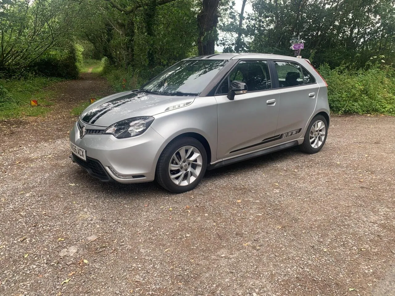 MG Mg3