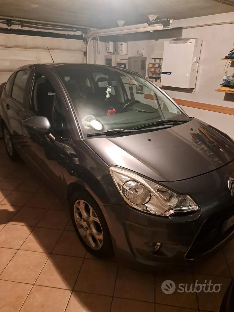 Citroen C3 2011 photo 2