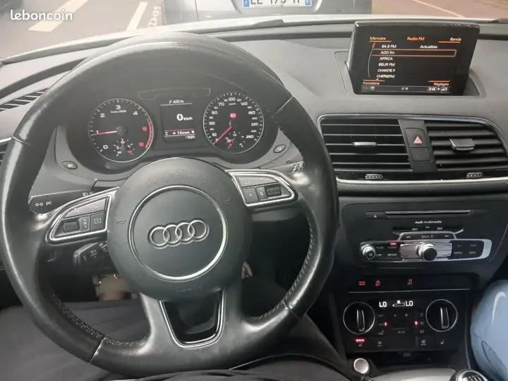 Audi Q3 2017 photo 3