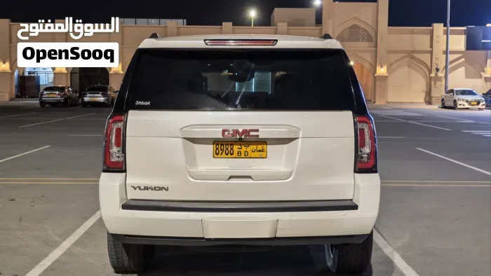 GMC Yukon 2015 photo 3