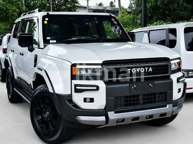 Toyota Land Cruiser Prado 2024 photo 3