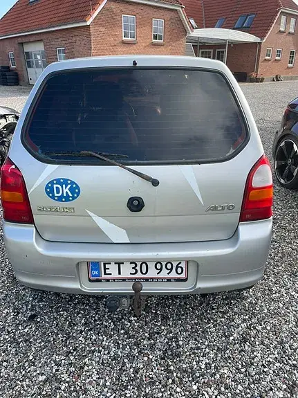Suzuki Alto 2005 photo 2