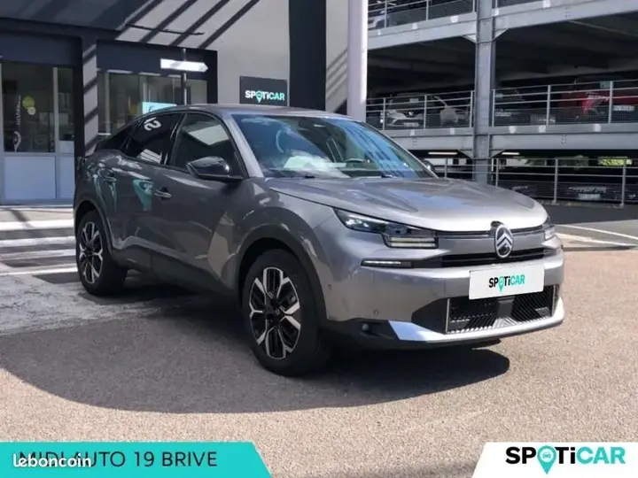 Citroen C4 2025 photo 3