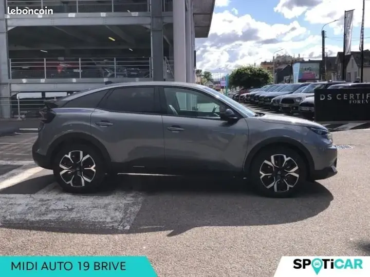 Citroen C4 2025 photo 4