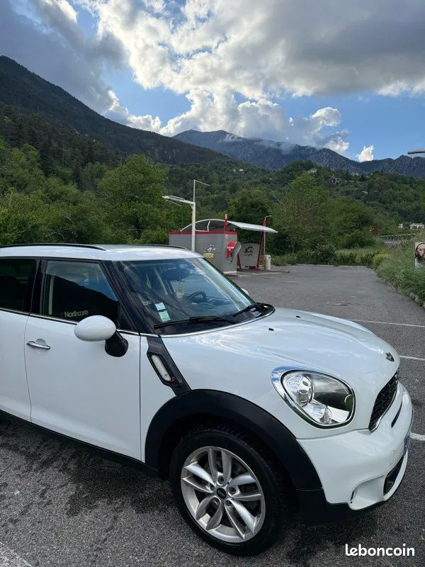 Mini Countryman 2014 photo 2