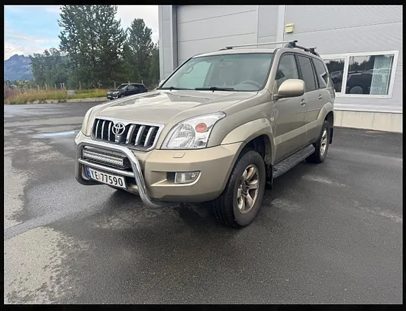 Toyota Land Cruiser 2004 photo 2