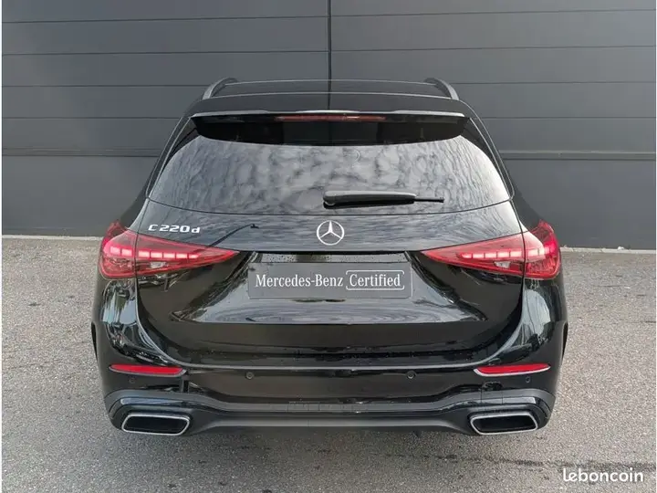Mercedes-Benz C 2025 photo 4