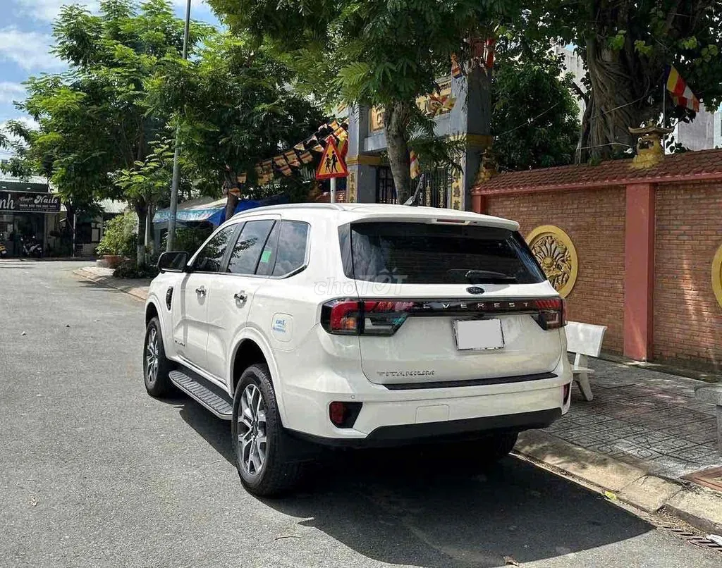 Ford Everest 2023 photo 4