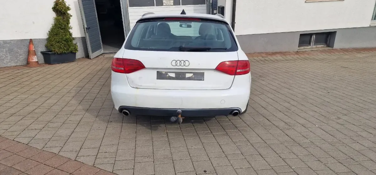 Audi A4 Allroad 2010 photo 3