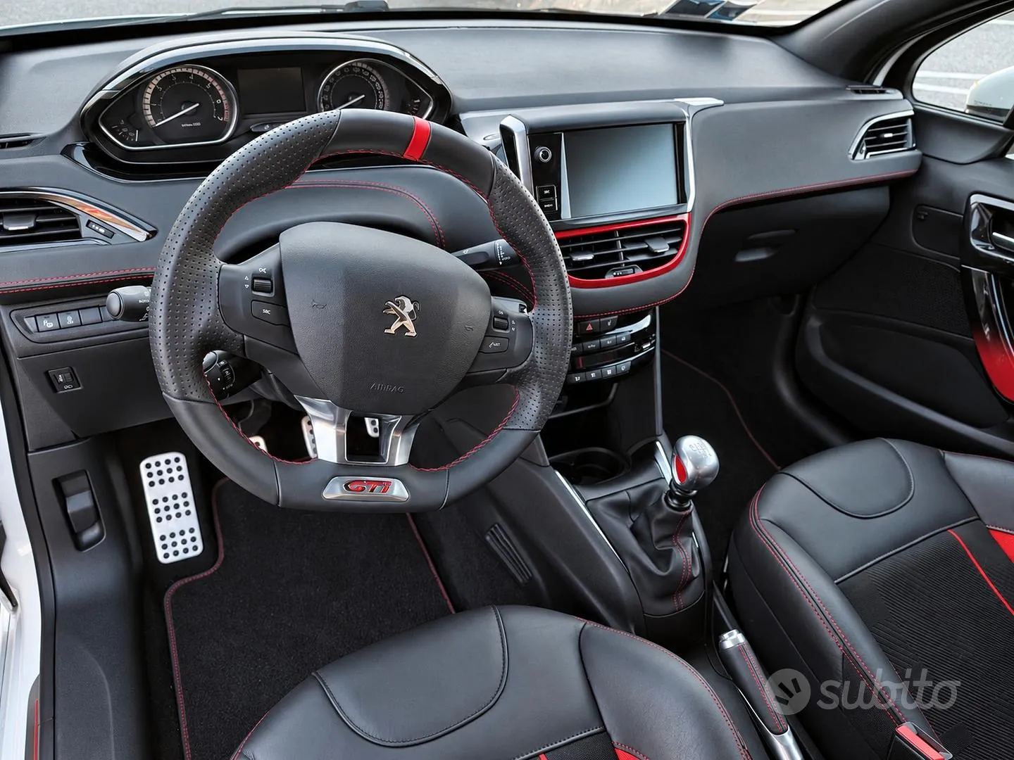 Peugeot 208 Gti 2014 photo 5