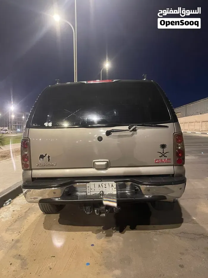 GMC Yukon 2004 photo 4