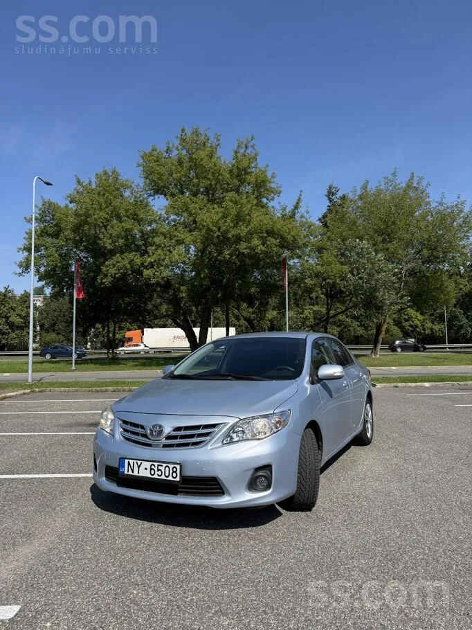 Toyota Corolla 2012 photo 3