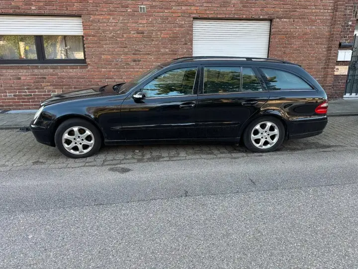 Mercedes-Benz 220 Cdi