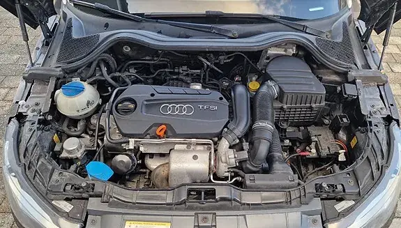 Audi A1 2011 photo 2