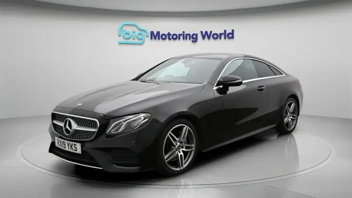 Mercedes-Benz E-Class 2019 photo 4