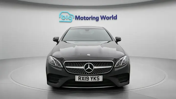 Mercedes-Benz E-Class 2019 photo 3