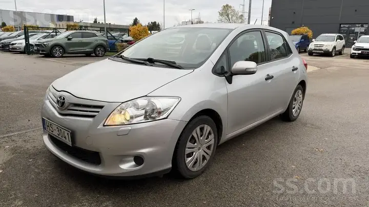 Toyota Auris