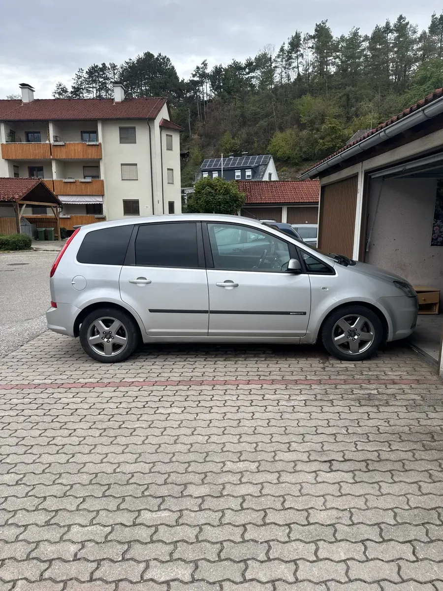 Ford C-Max 2008 photo 2