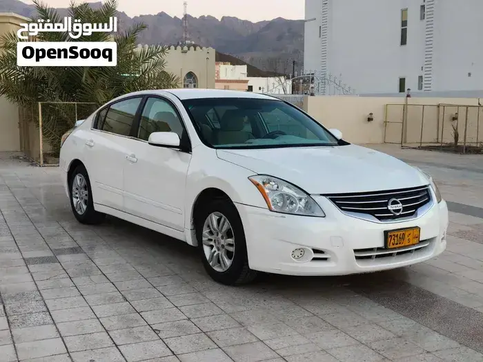 Nissan Altima 2010 photo 5