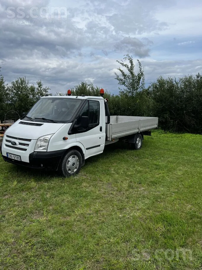 Ford Transit 2013 photo 2