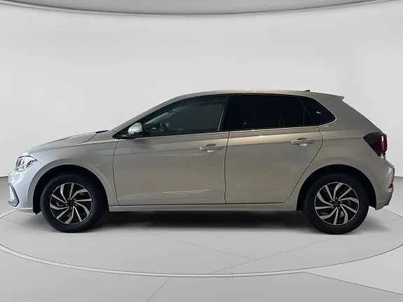 Volkswagen Polo 2027 photo 2