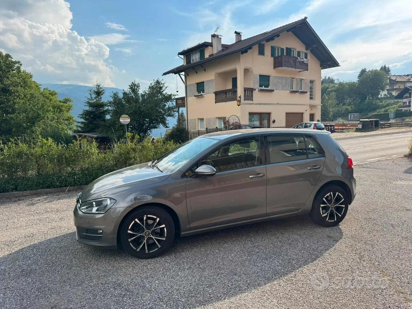 Volkswagen Golf 2017 photo 2