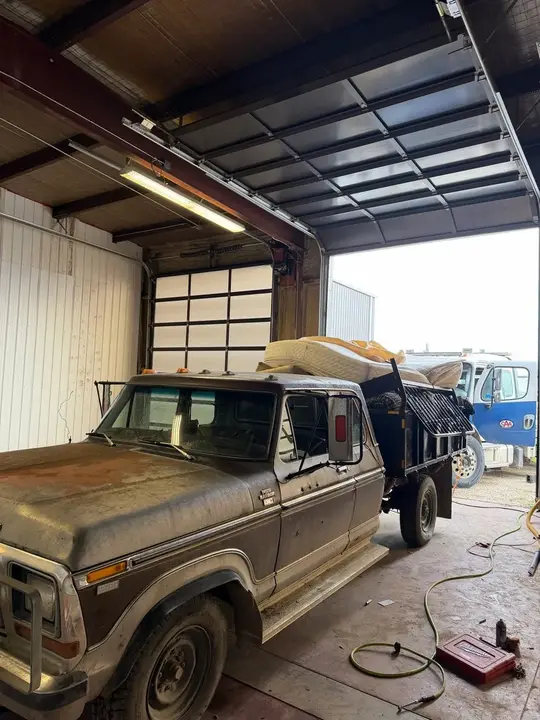 Ford F250 1978 photo 3