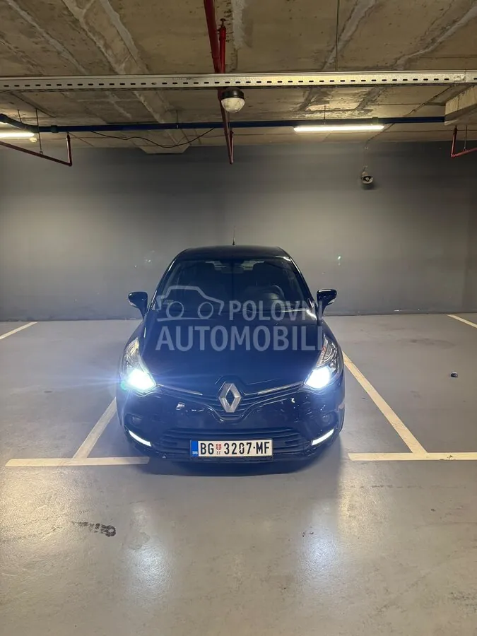 Renault Clio 2017 photo 2