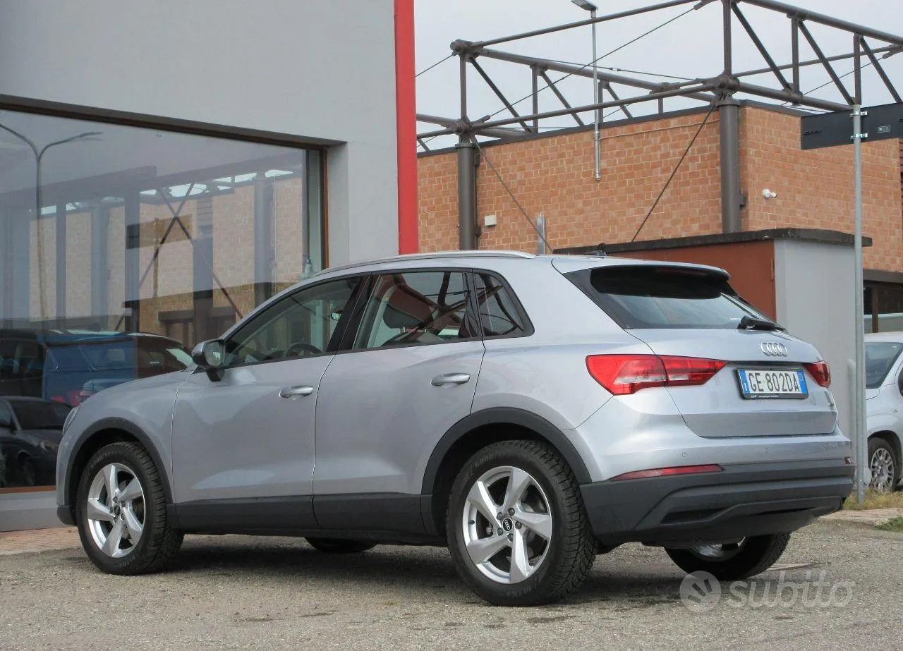 Audi Q3 2021 photo 4