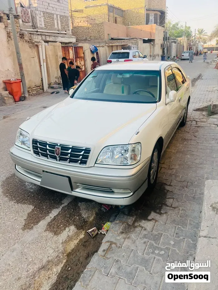 Toyota Crown 2005 photo 4