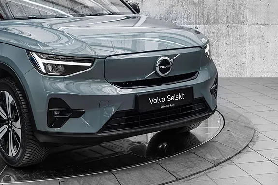 Volvo C40 2023 photo 2
