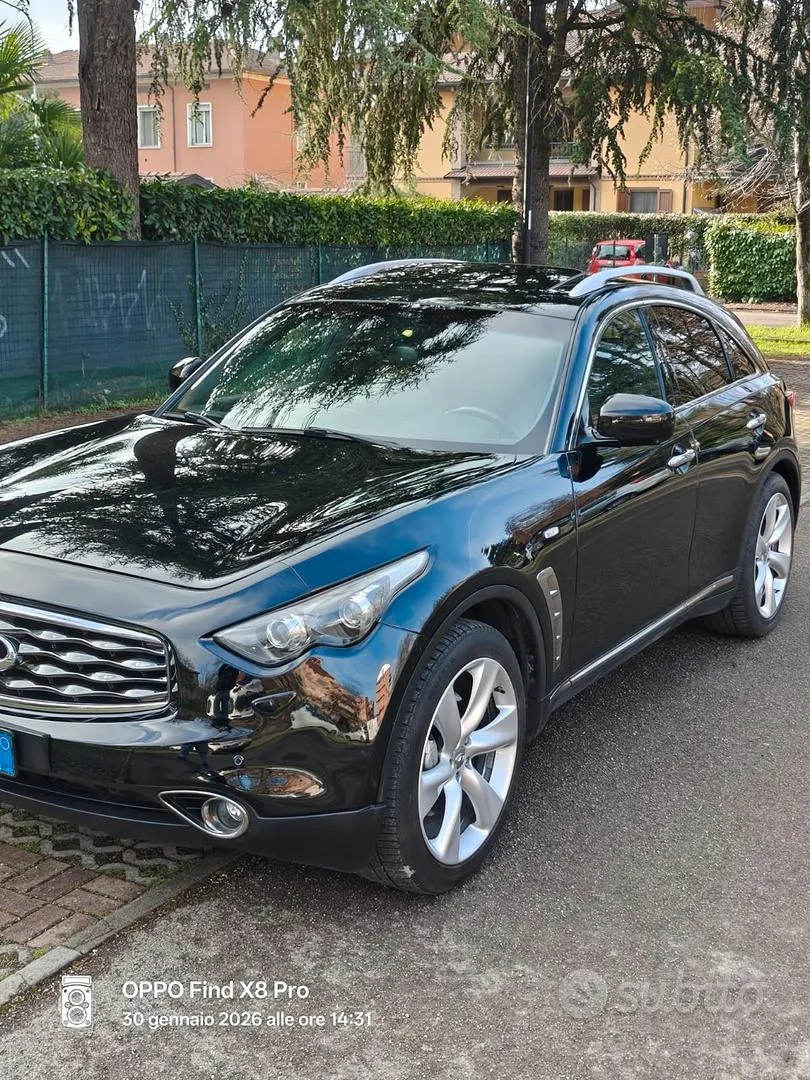 Infiniti Fx 2011 photo 3