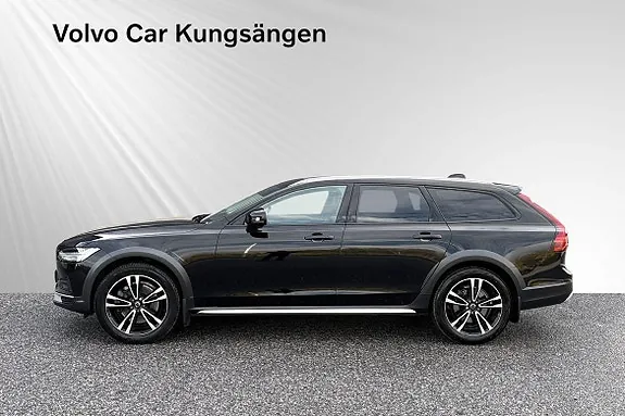 Volvo V90 Cross Country 2021 photo 3