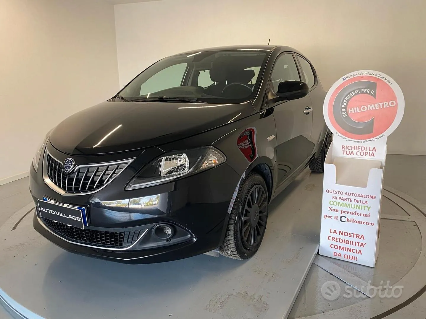 Lancia Ypsilon