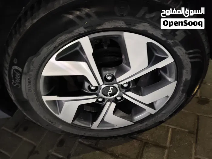Kia Sonet 2023 photo 2