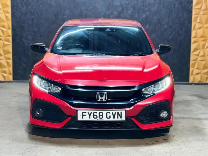 Honda Civic 2018 photo 3