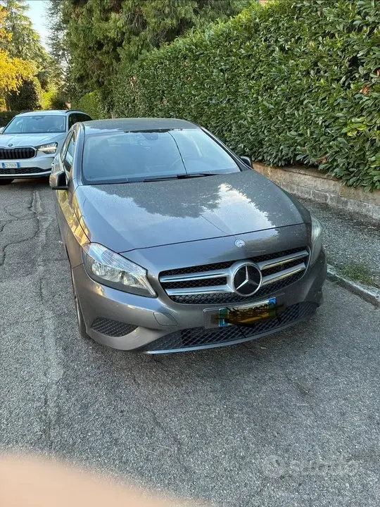 Mercedes-Benz A 2014 photo 2