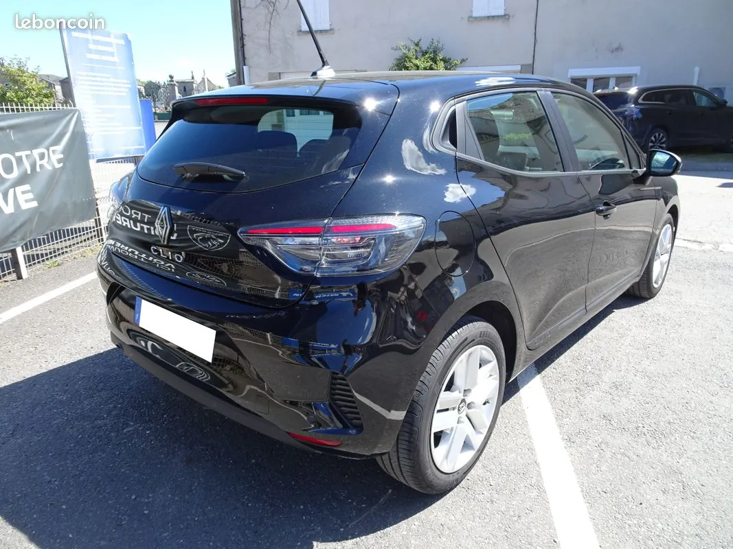 Renault Clio 2025 photo 3
