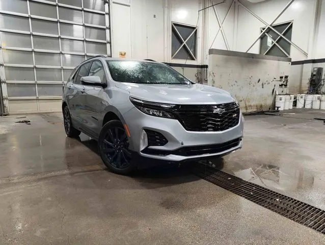 Chevrolet Equinox 2024 photo 2