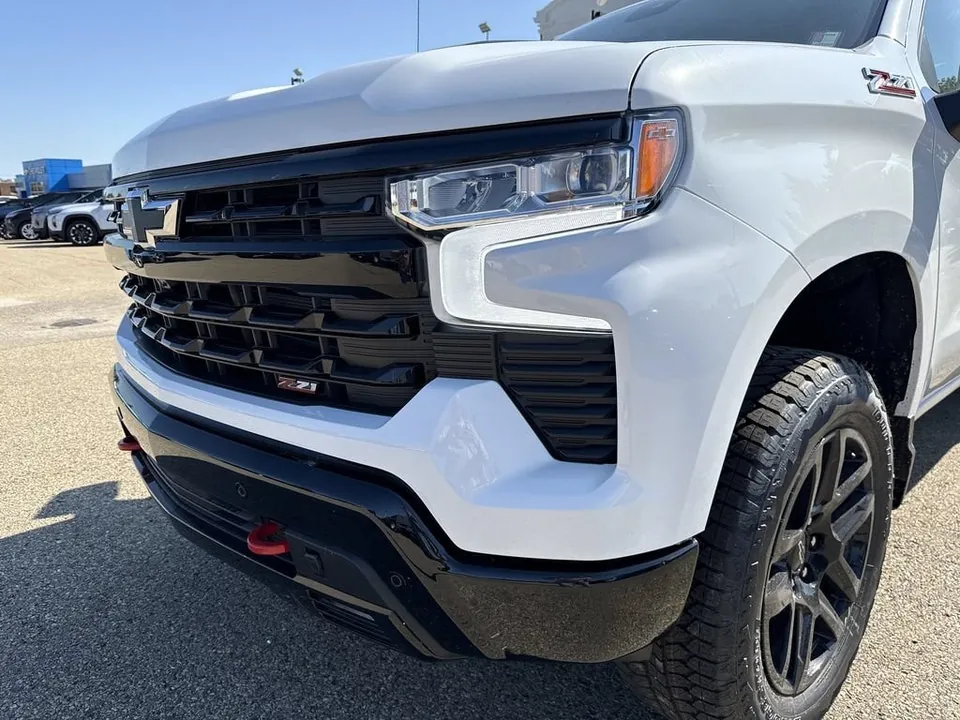 Chevrolet Silverado 1500 2026 photo 3