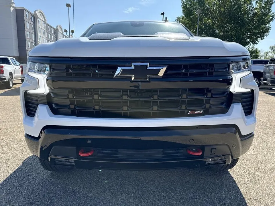 Chevrolet Silverado 1500 2026 photo 2