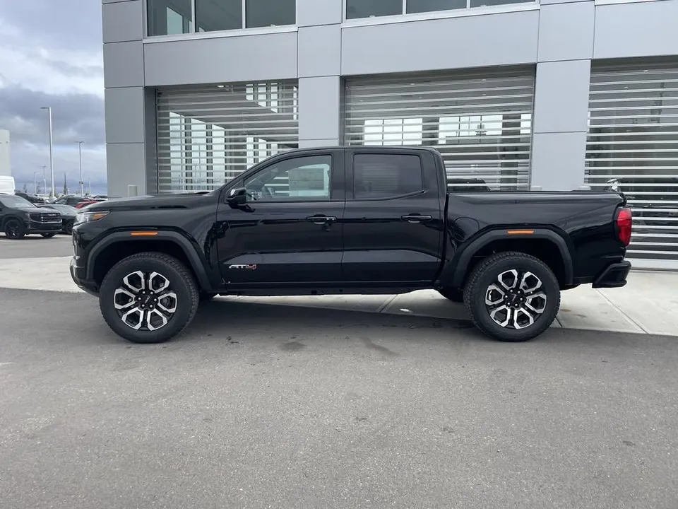 GMC Canyon 2026 photo 5
